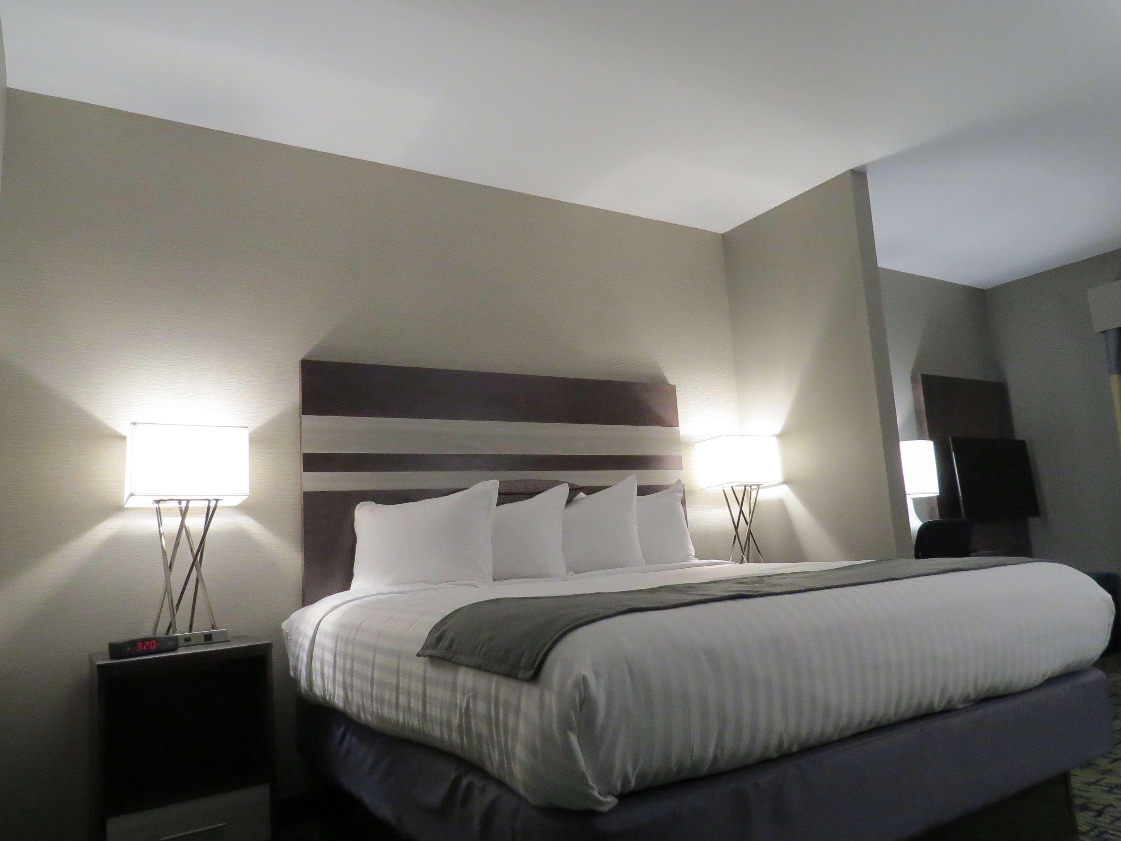 Best Western Plus Midwest Inn Омаха Экстерьер фото