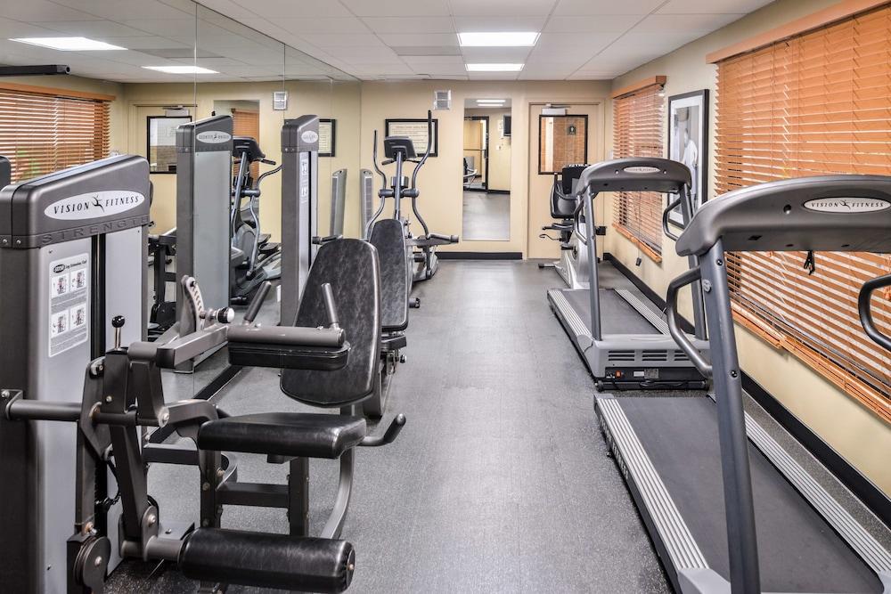 Best Western Plus Midwest Inn Омаха Экстерьер фото